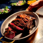 Côte à l'os à volonté au Vieux Grill